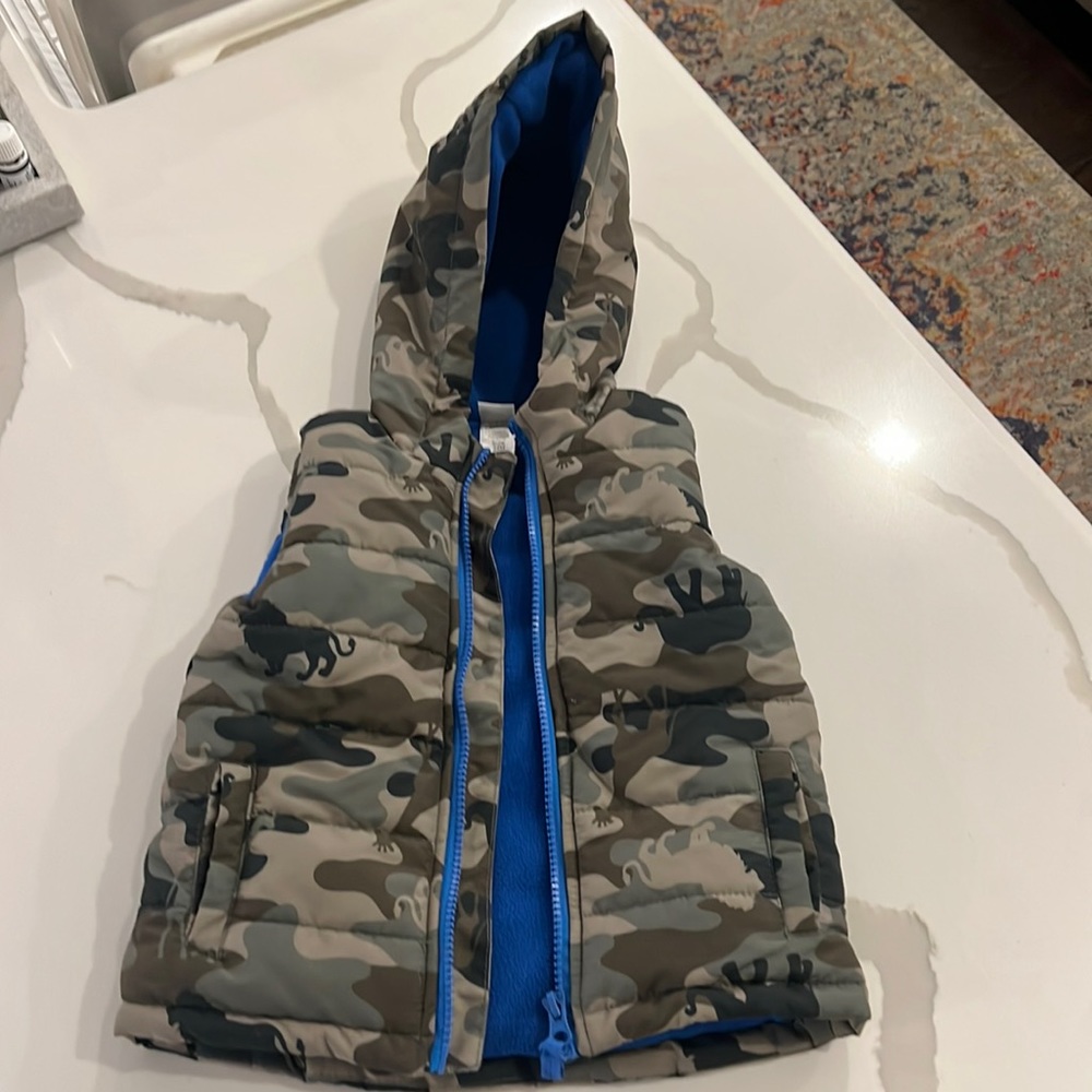 Little me | camo fleece lined 24 mon vest